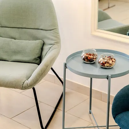 Athina Mackenzie 2 Bedroom Flat With Pool Apartment