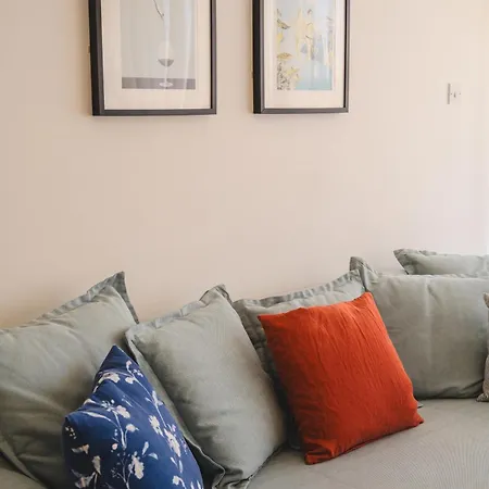 Apartment Athina Mackenzie 2 Bedroom Flat Larnaka